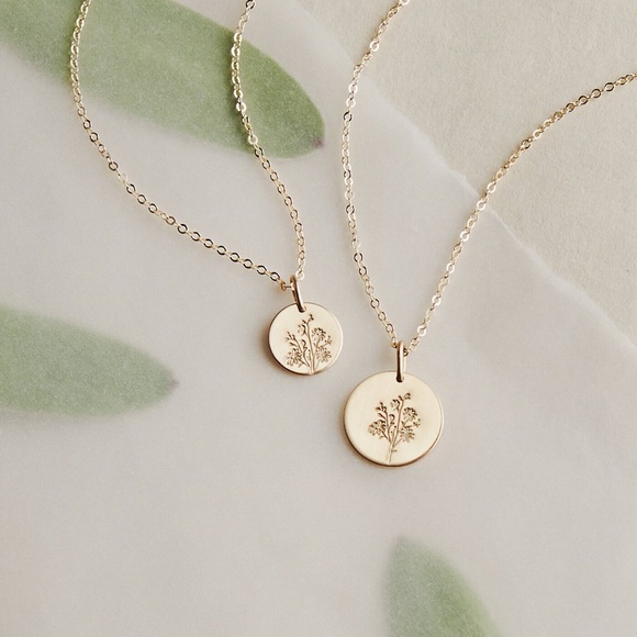 Aster September Birth Flower Charm Gift Necklace - Picture 6 of 16